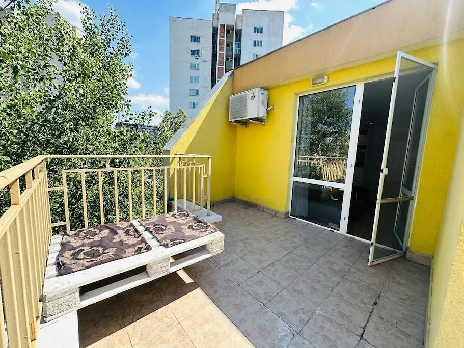 Student Town 1Bdr Apt Sofia Apartment